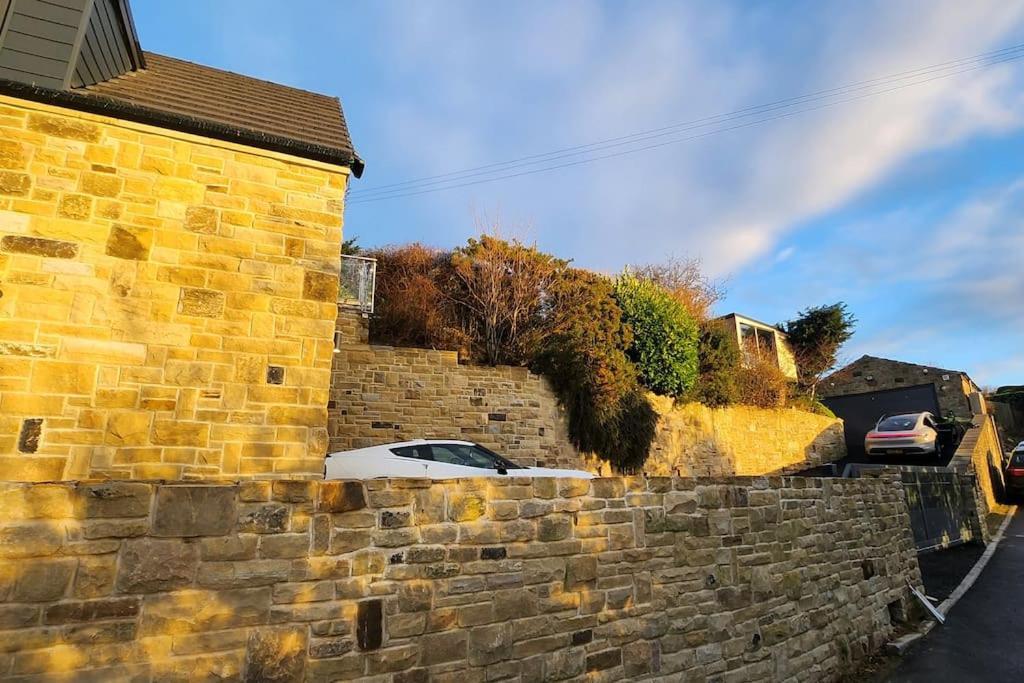 Luxury 1 Bed Coach House *