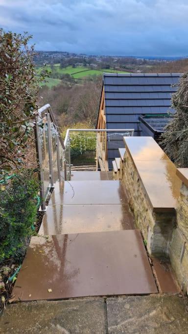 Luxury 1 Bed Coach House